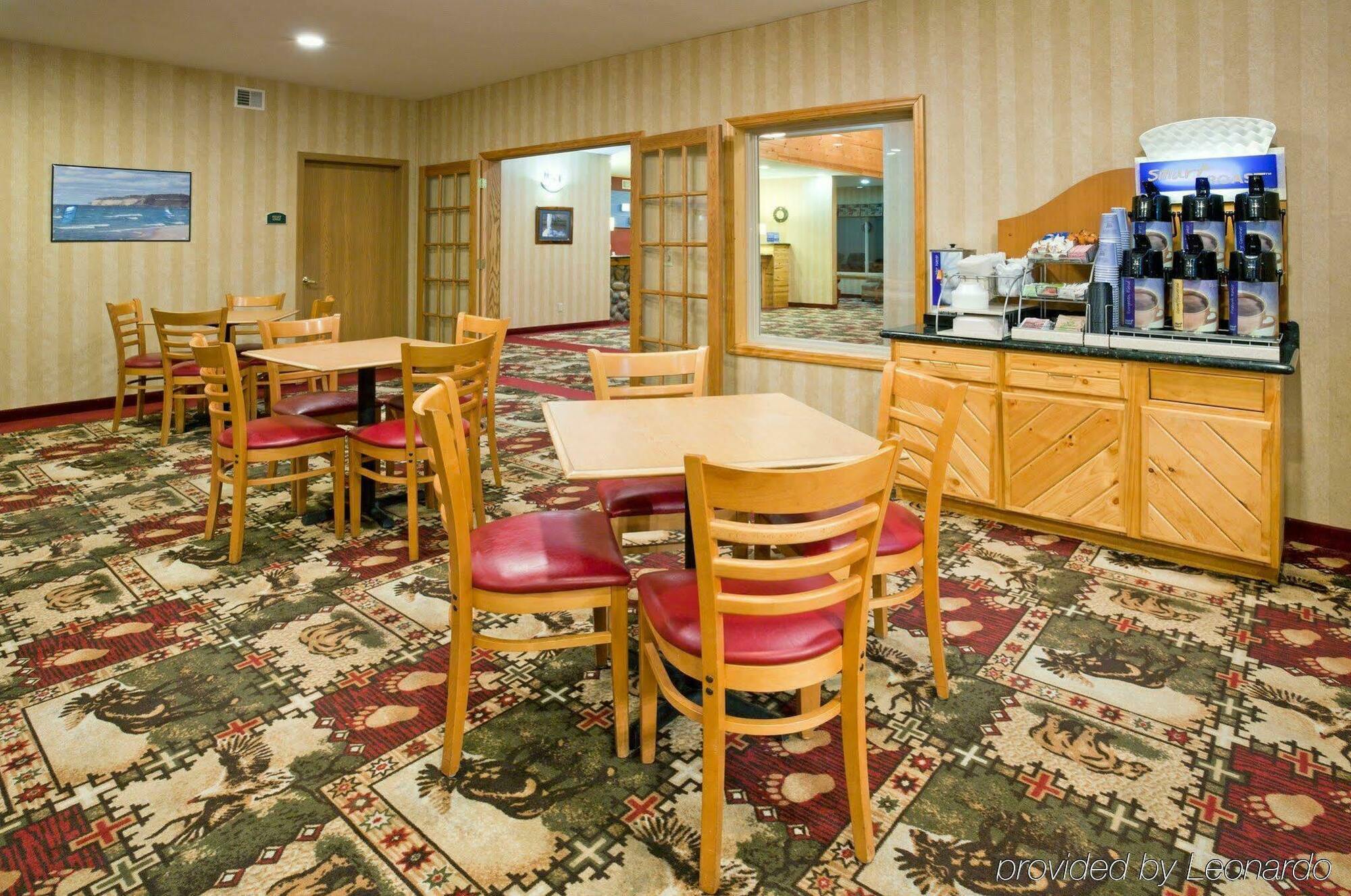 Holiday Inn Express Munising-Lakeview, An Ihg Hotel Restaurante foto